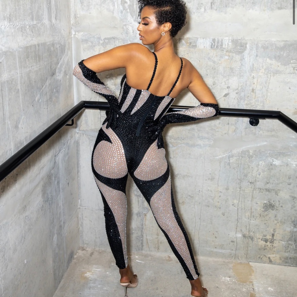 Sequence One Piece with Gloves